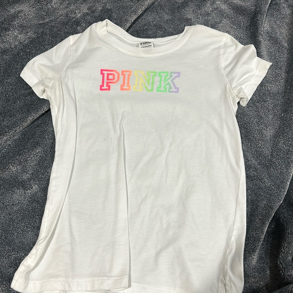 PINK Tshirt